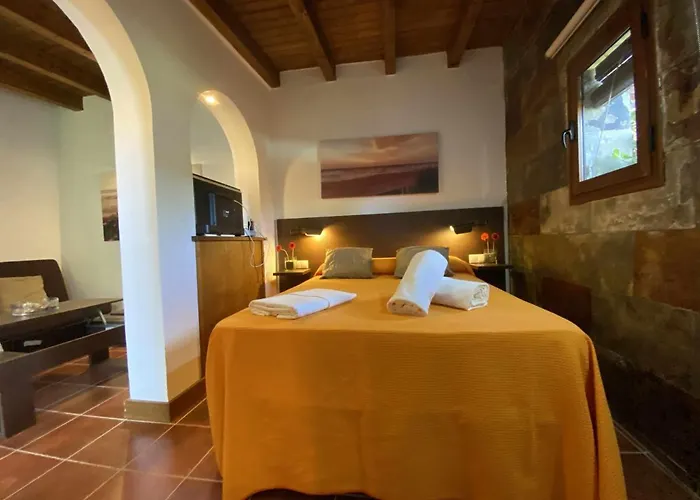 Estudio Pareja Con Jardincito Privado Barbaco * Cádiz